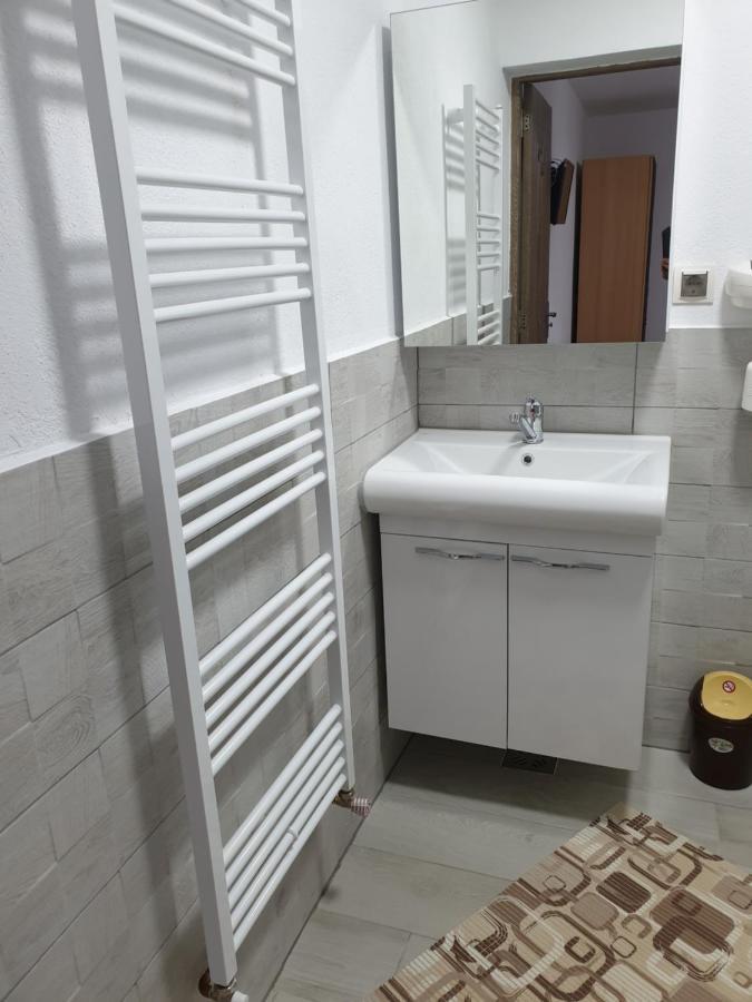 Casa Tucan Ceahlău Exteriör bild